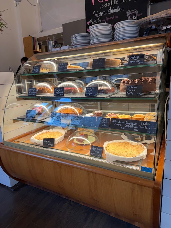 Lohnt sich roseli Café - Bar in Frankfurt am Main, Deutschland? Ehrliche Testbericht-Erfahrungen