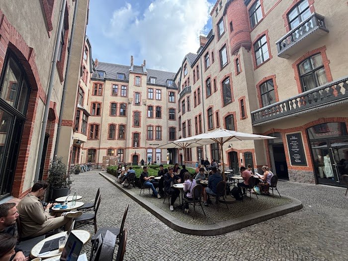 Father Carpenter Berlin Testbericht: Ehrliche Meinungen und Café-Geheimtipps Father Carpenter Berlin Testbericht: Ehrliche Meinungen und Café-Geheimtipps