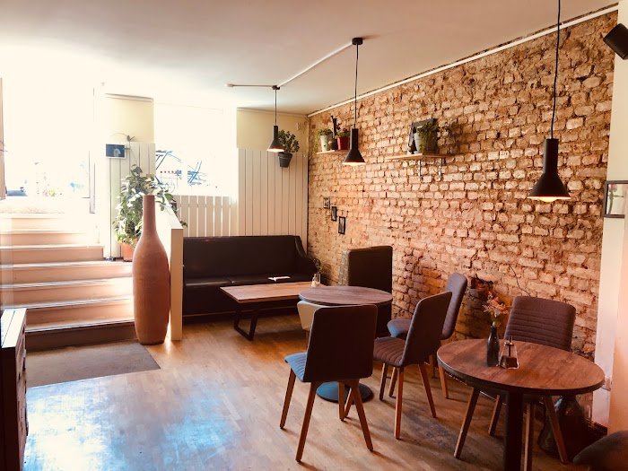 YUNA Café in Berlin: Ehrliche Erfahrungen aus der Café-Szene