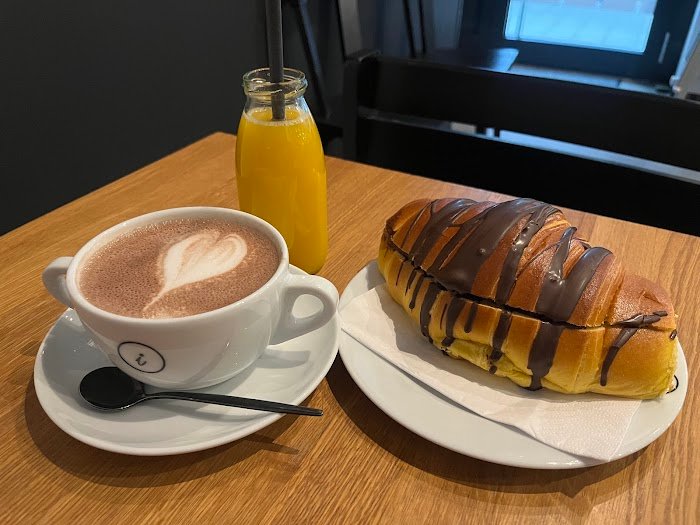 Ein Blick in Hamburgs Café-Welt: Café Irma Erfahrungen und Experten-Einblicke