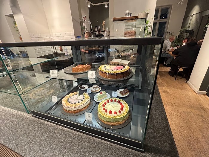 Ist cafe neundrei in Berlin einen Besuch wert? Ehrliche Erfahrungen & Testbericht