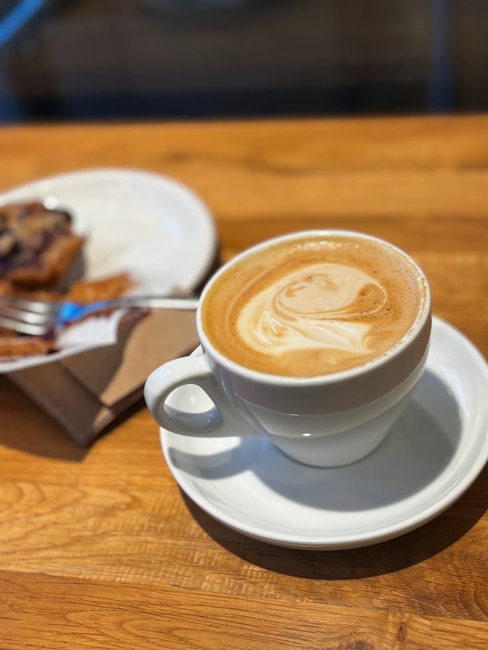 Ist cafe neundrei in Berlin einen Besuch wert? Ehrliche Erfahrungen & Testbericht