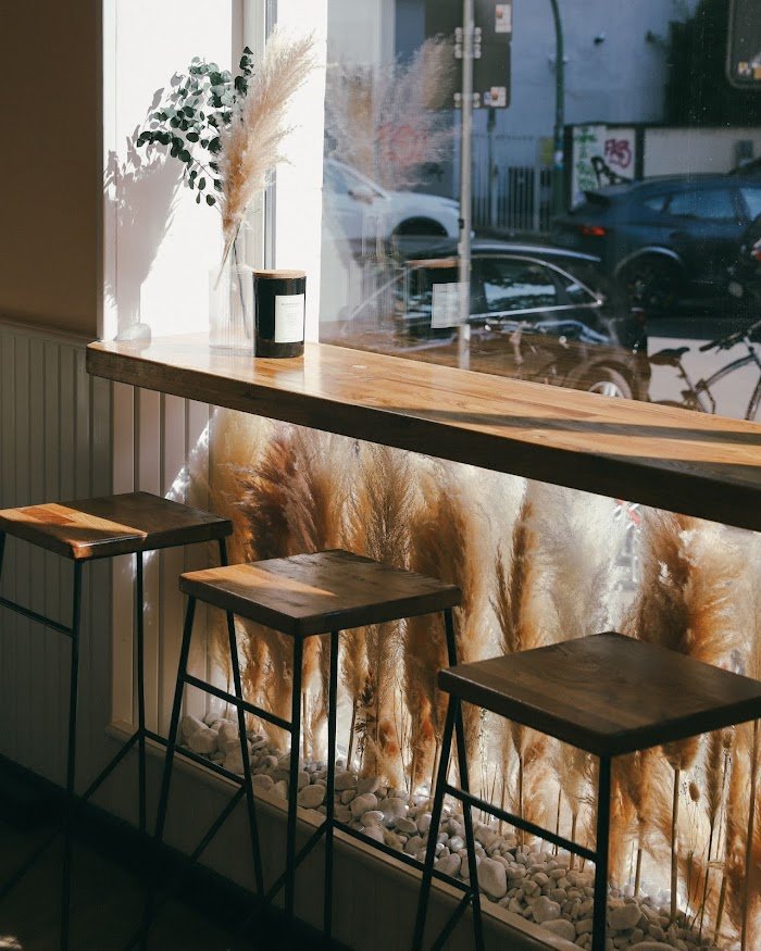 Die blumigen Highlights im viervorneun Flower Boutique Café x429: Ehrlicher Testbericht aus Frankfurt am Main