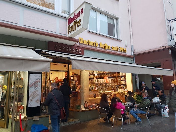 Die verborgenen Schätze von Wacker's Coffee Shop: Ehrlicher Testbericht aus Frankfurt am Main
