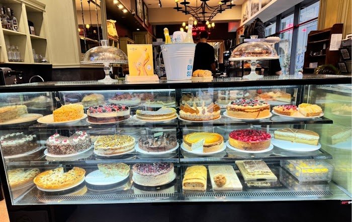 Ehrlicher Testbericht: Wine & Coffee House (Café, Bar & Spirituosengeschäft) in Berlin, Deutschland – Ein Blick hinter die Kulissen