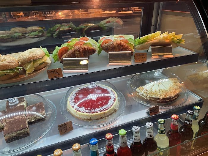 Ein Blick in Frankfurts pulsierende Café-Szene: Café Hope Erfahrungen