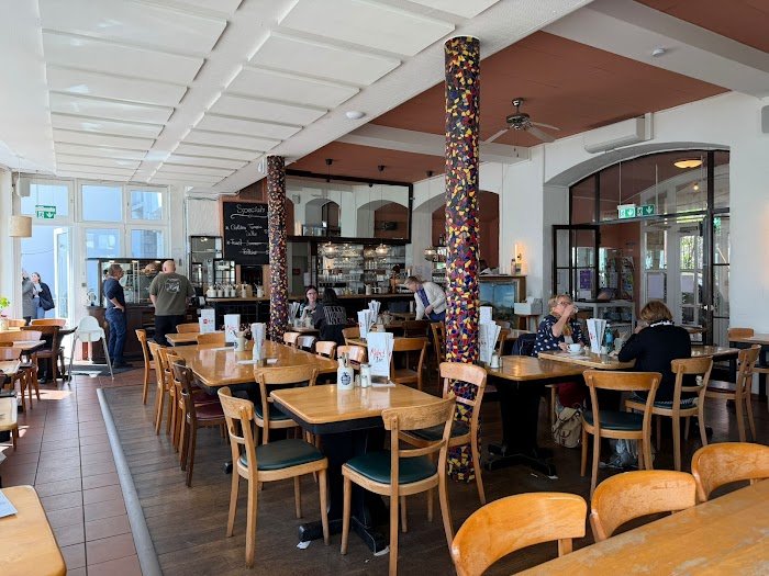 Lohnt sich Metropol am Dom - Café & Restaurant in Frankfurt am Main, Deutschland? Ehrlicher Testbericht
