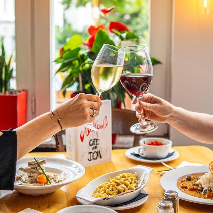 Lohnt sich Metropol am Dom - Café & Restaurant in Frankfurt am Main, Deutschland? Ehrlicher Testbericht