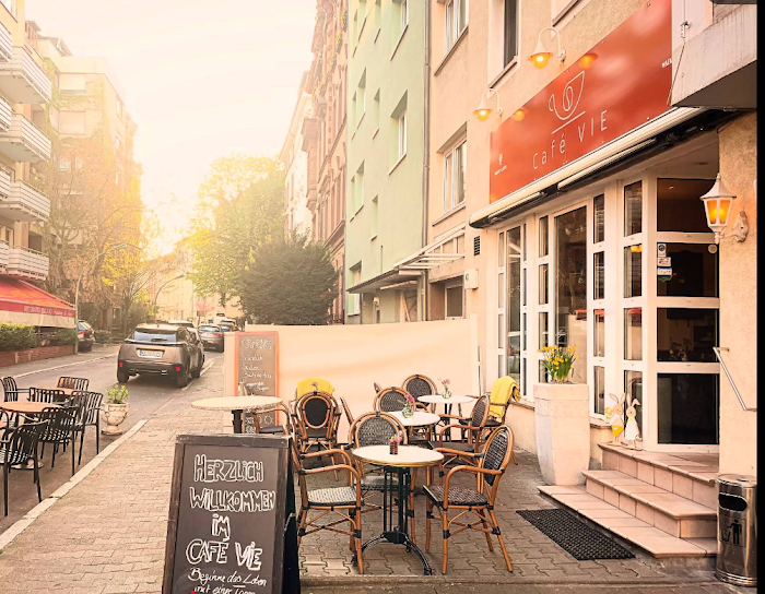 Cafe Ana Frankfurt am Main: Ehrliche Erfahrungen und Experten-Einblicke